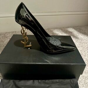 Saint Laurent Glossy Black Heels with Gold Monogram